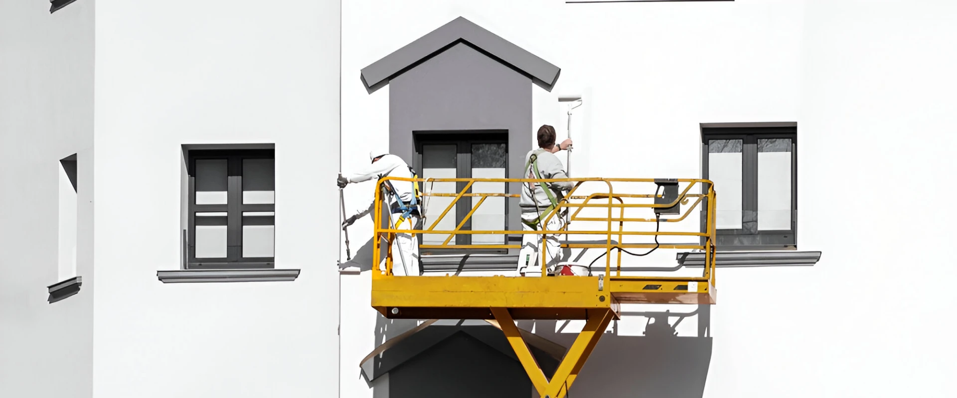 Peintre en bâtiment professionnel pour vos travaux de peinture intérieure et extérieure